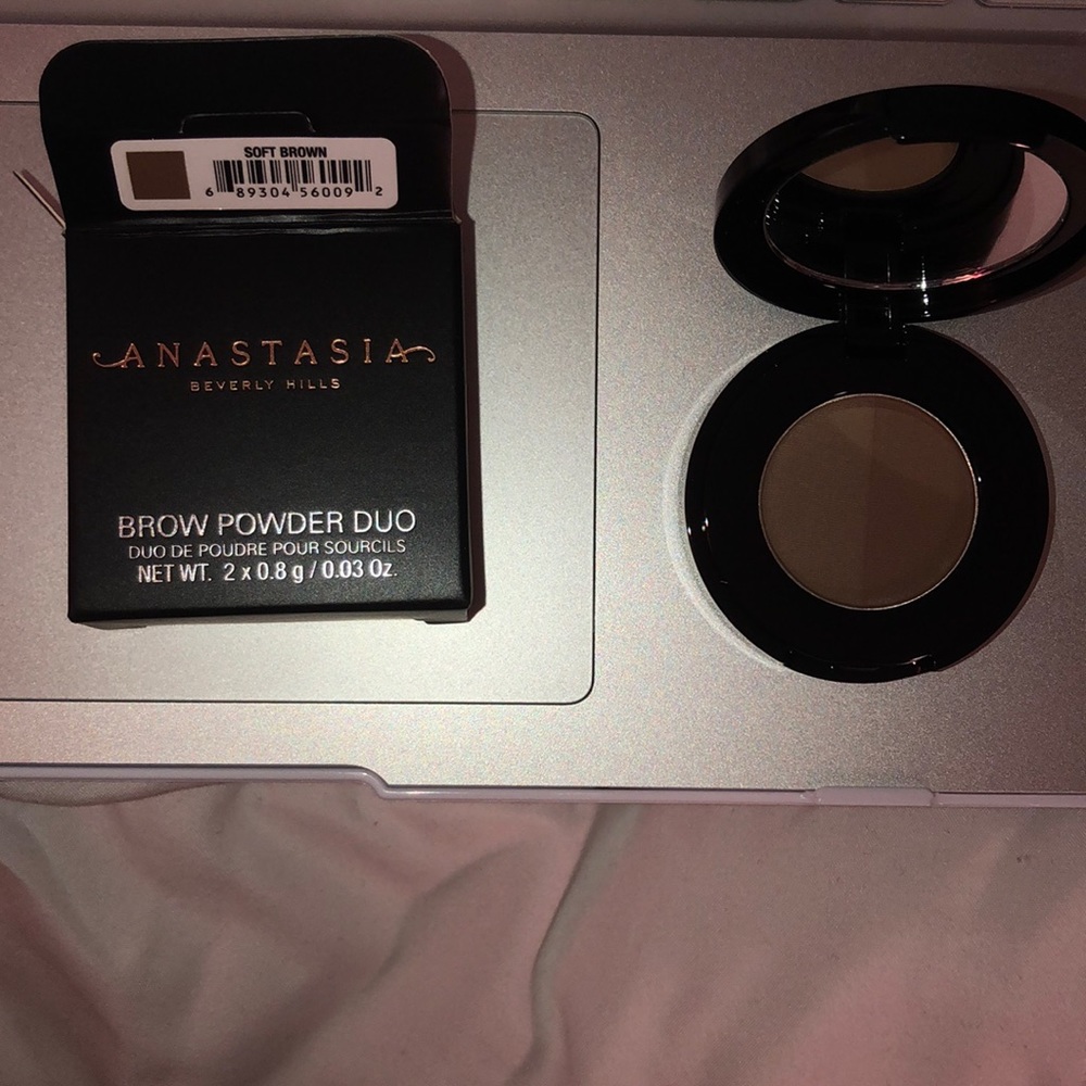 Anastasia Beverly Hills Brow Powder Duo